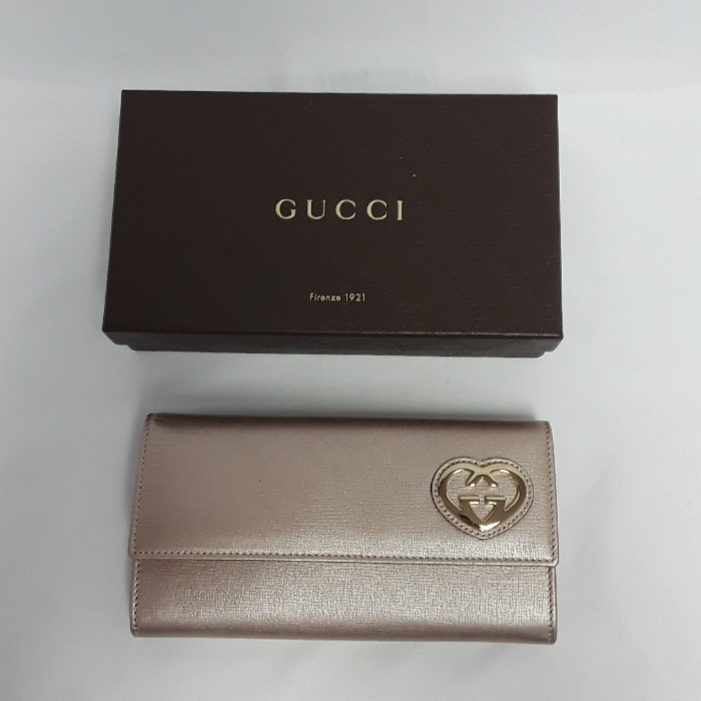 NIB GUCCI 251861 Pink Gold Wallet for Valentines